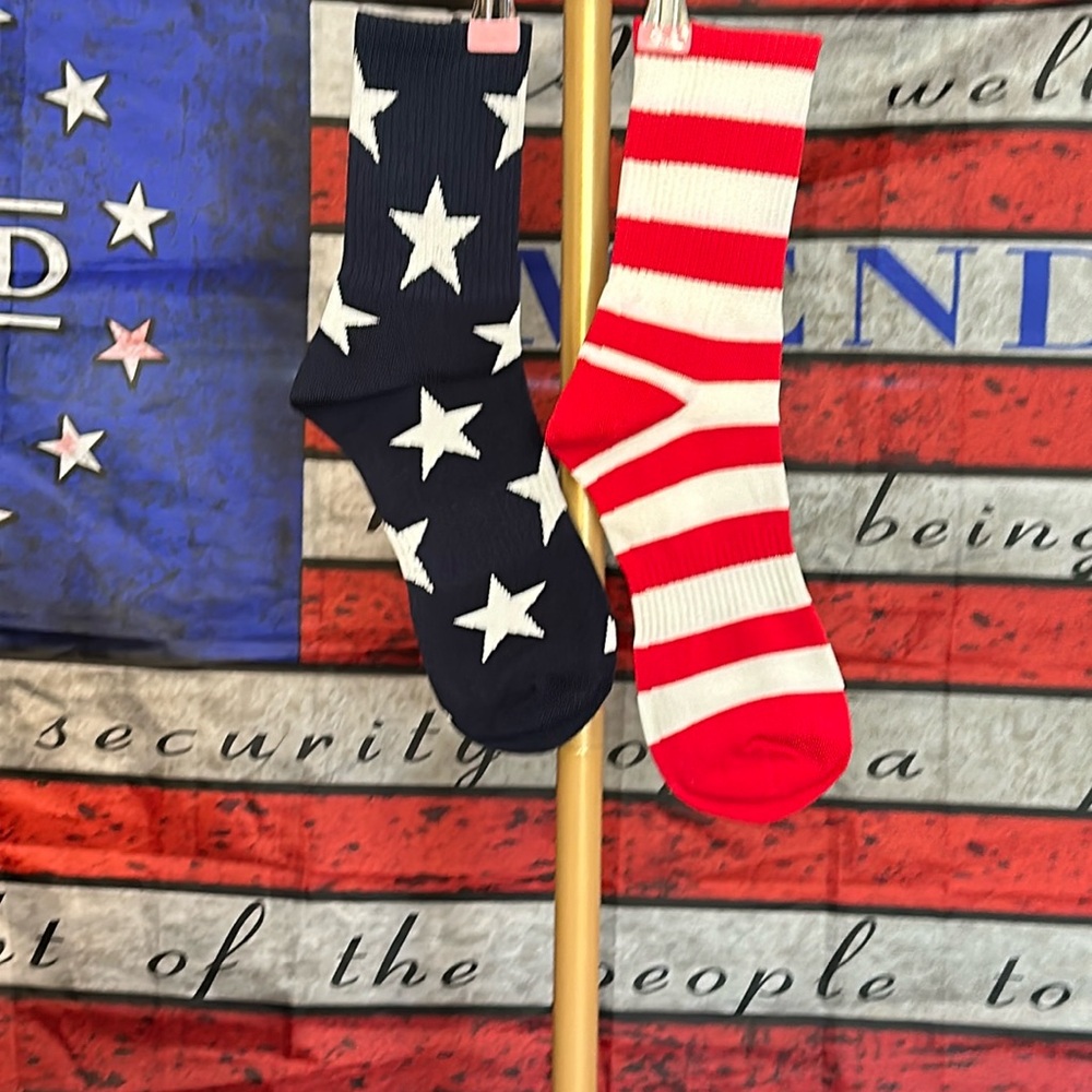 2 Pairs Stars and Stripes Socks